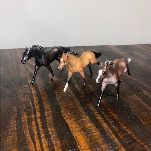 Breyer lot - Picture 2 of 5